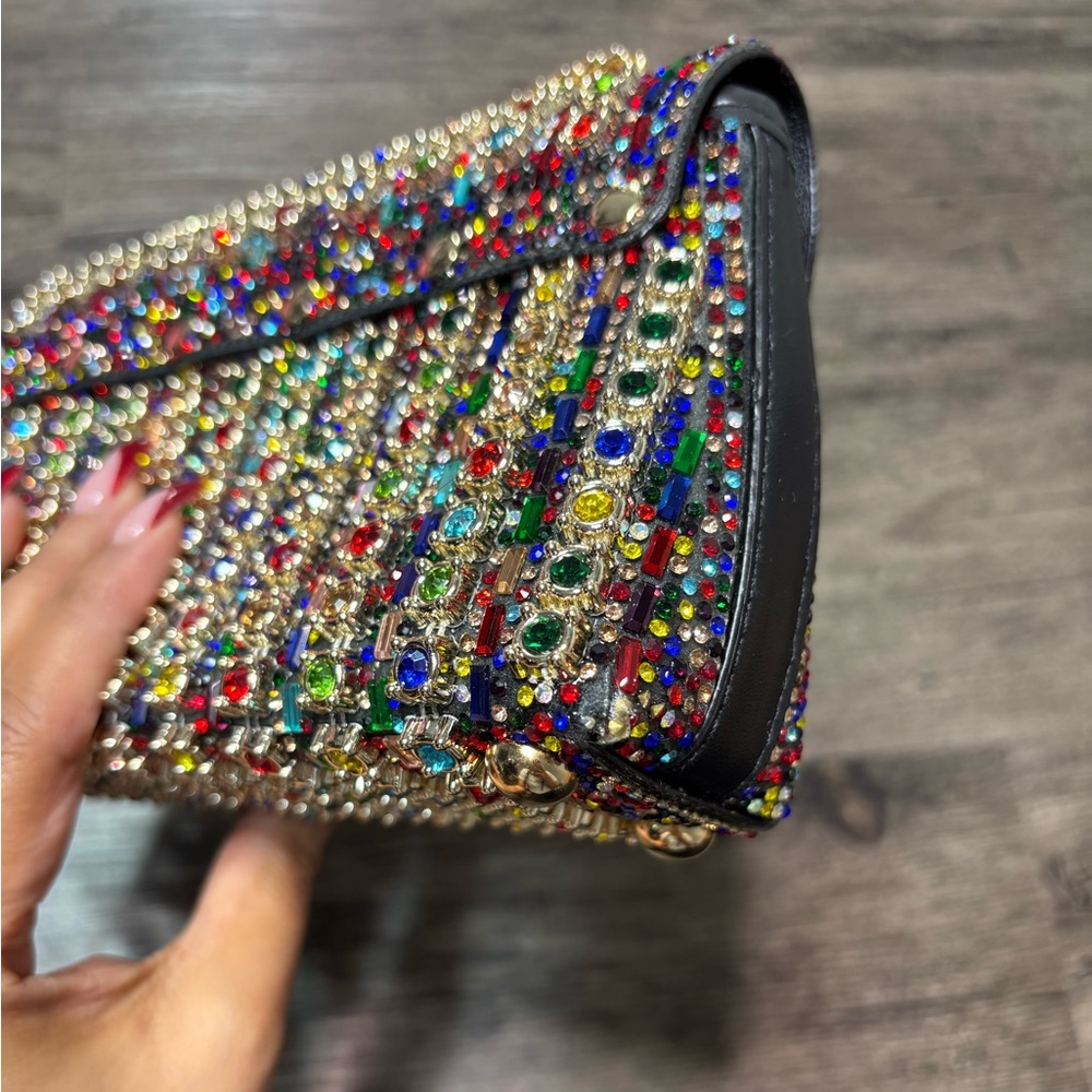Elegant Multicolor Rhinestone Clutch with Gold Chain - Picture 6 of 10